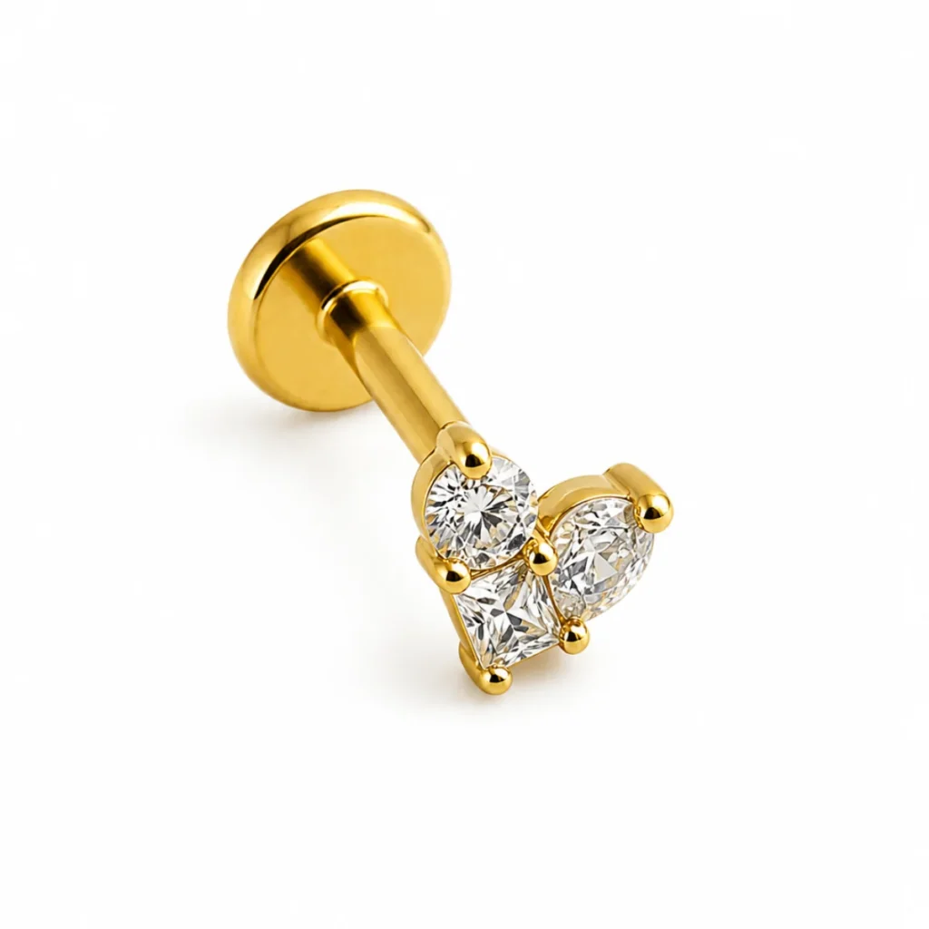 Piercing Labret Cœur 3 Strass Doré