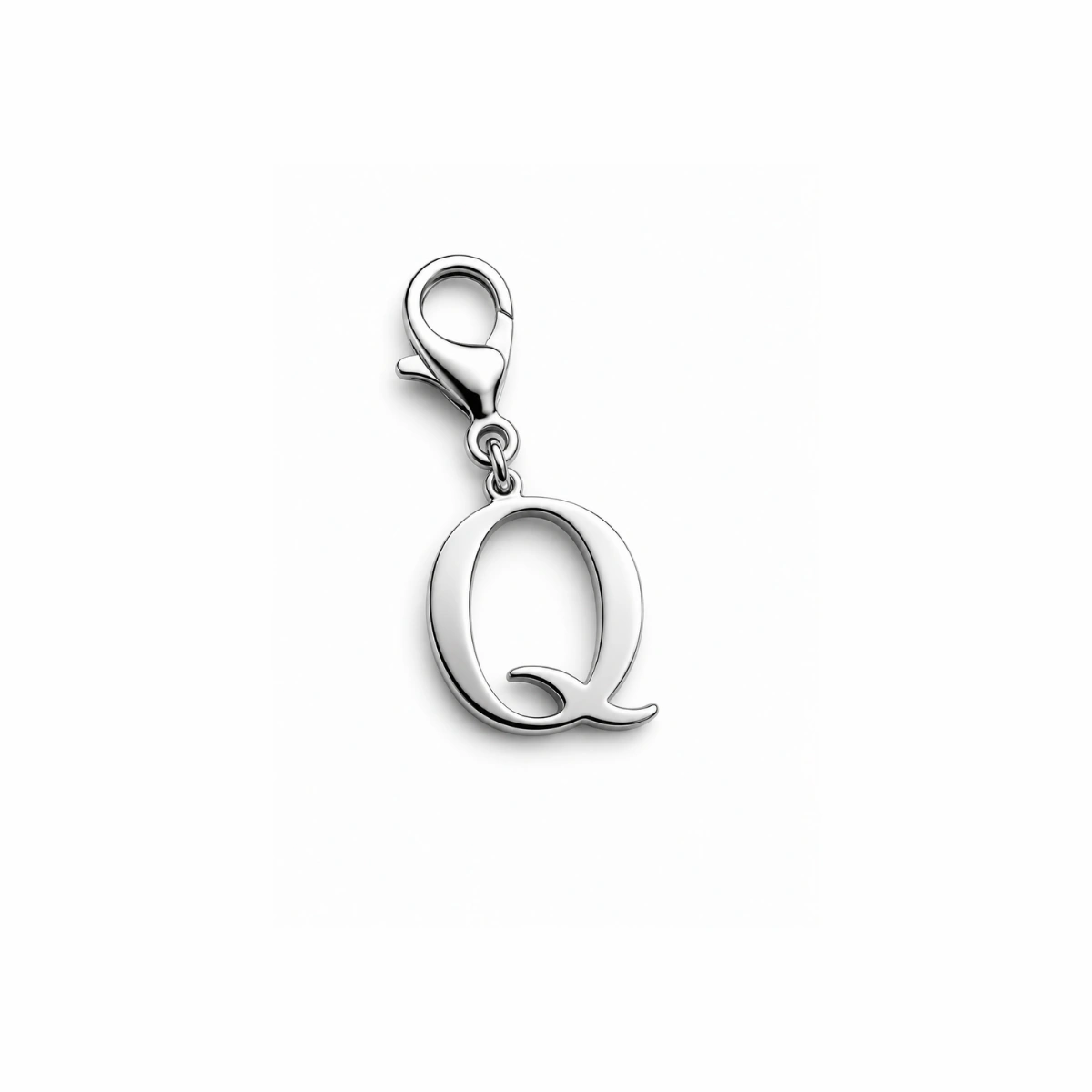 Charm – lettre Q argentée